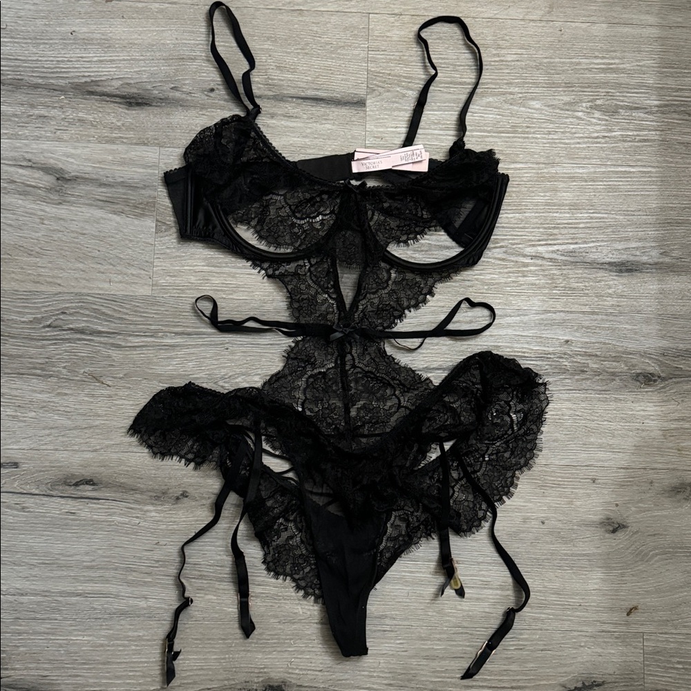 Victoria Secret Black lace lingerie size XL
